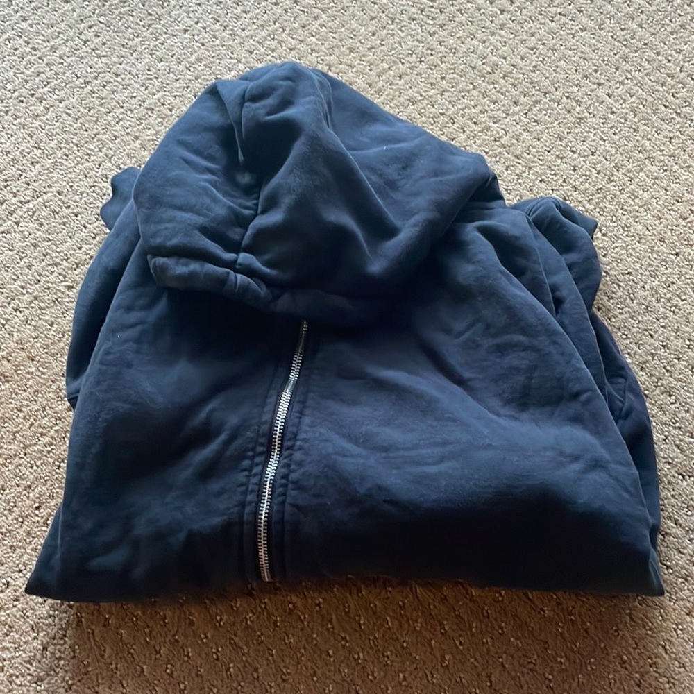 Black brandy zip up